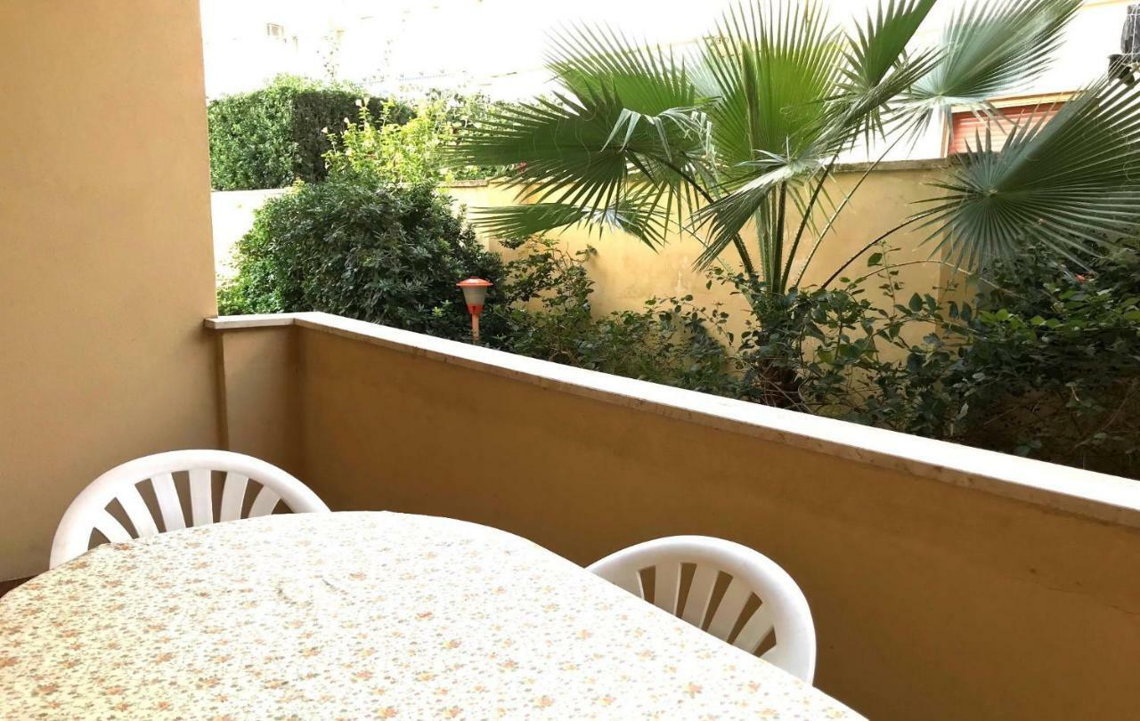 Appartamento Con Giardino Sul Mare 갈리폴리 외부 사진