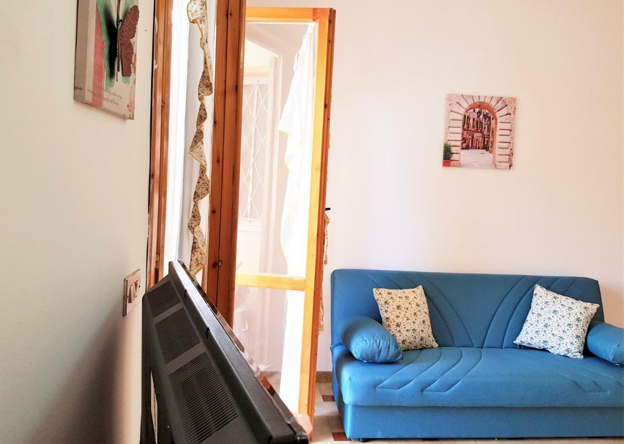 Appartamento Con Giardino Sul Mare 갈리폴리 외부 사진