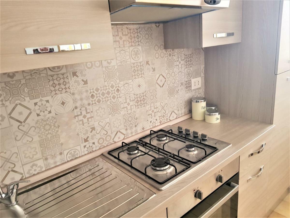 Appartamento Con Giardino Sul Mare 갈리폴리 외부 사진